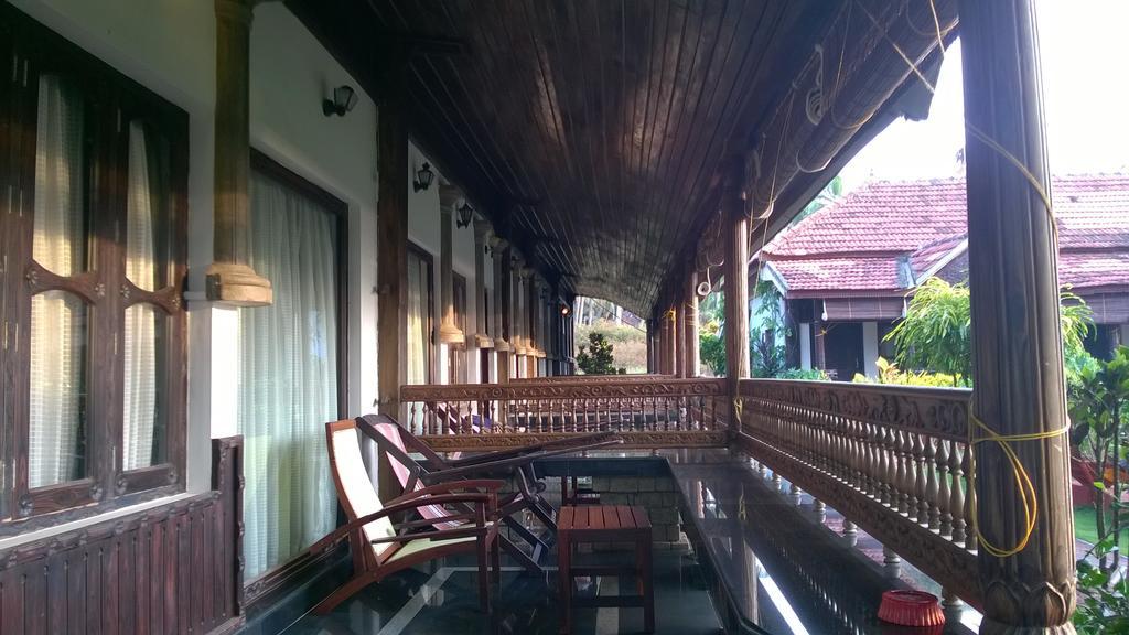 Palm Tree Anex Hotel Varkala Szoba fotó